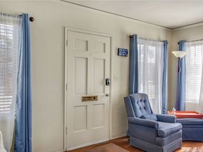 5653 E 2nd, Long Beach CA 90803
