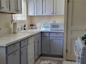 5653 E 2nd, Long Beach CA 90803