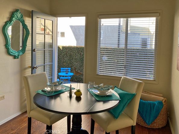 5653 E 2nd, Long Beach CA 90803