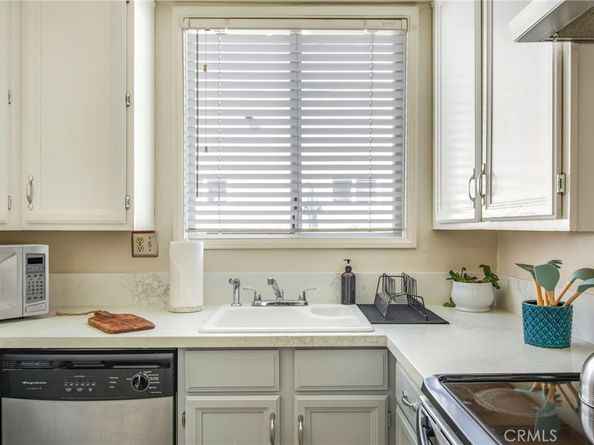 5653 E 2nd, Long Beach CA 90803