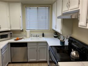5653 E 2nd, Long Beach CA 90803