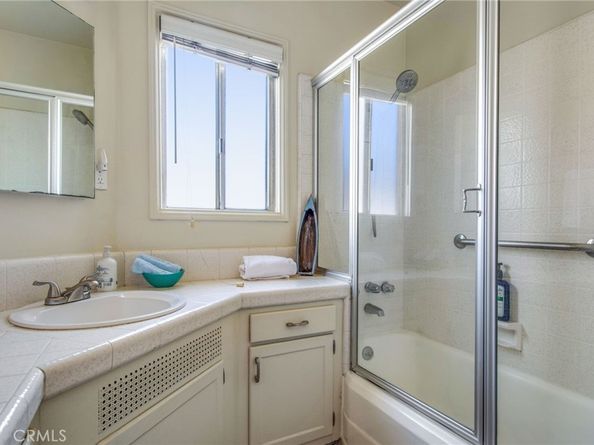 5653 E 2nd, Long Beach CA 90803