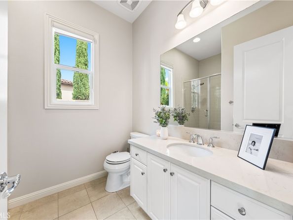 32 Goldenrod, Lake Forest CA 92630