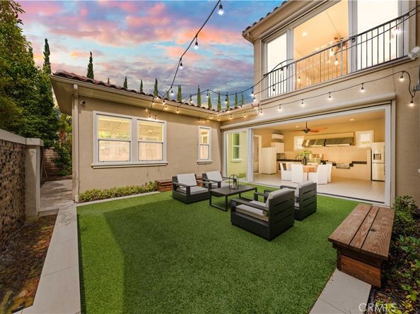 32 Goldenrod, Lake Forest CA 92630