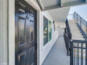 1478 Hornblend Street, San Diego CA 92109