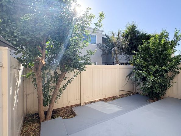 32 Kazan 18, Irvine CA 92604