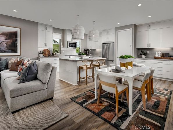 2524 Everly Court, San Diego CA 92108