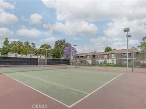 2875 S Fairview B, Santa Ana CA 92704