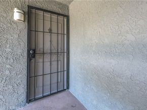 2875 S Fairview B, Santa Ana CA 92704