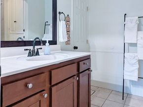 2875 S Fairview B, Santa Ana CA 92704