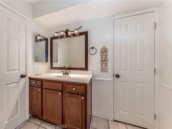 2875 S Fairview B, Santa Ana CA 92704