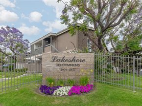 2875 S Fairview B, Santa Ana CA 92704