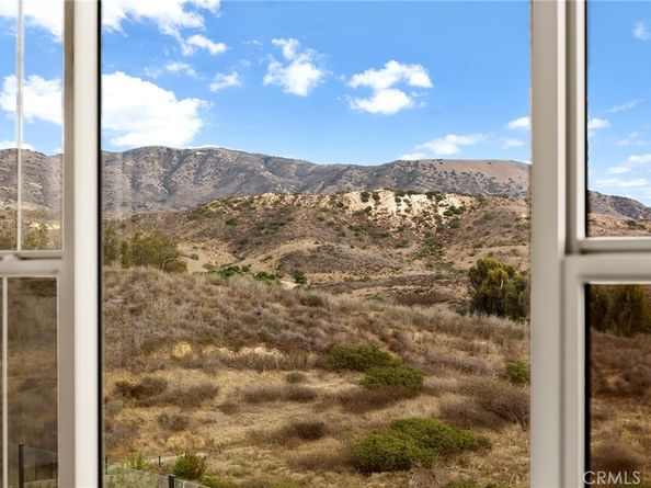 206 Collino, Irvine CA 92602