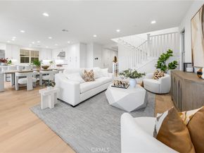 206 Collino, Irvine CA 92602