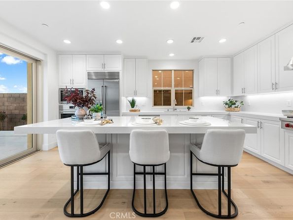 206 Collino, Irvine CA 92602
