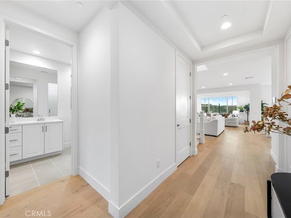 206 Collino, Irvine CA 92602