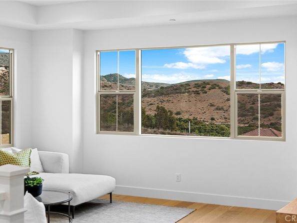 206 Collino, Irvine CA 92602