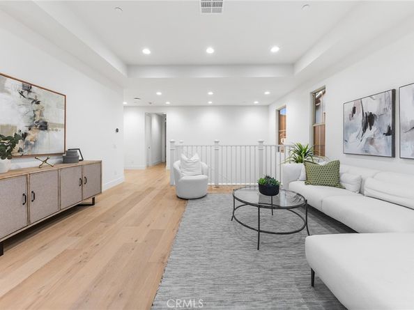 206 Collino, Irvine CA 92602