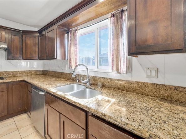 235 S Azusa, West Covina CA 91791