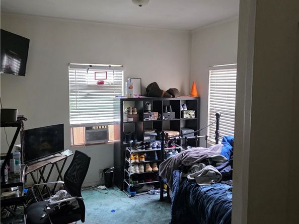 34 E 53rd Street, Long Beach CA 90805