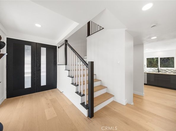 12284 Circula Panorama, Santa Ana CA 92705