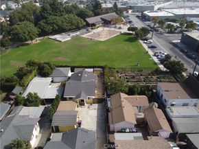 1416 Temple 2, Long Beach CA 90804