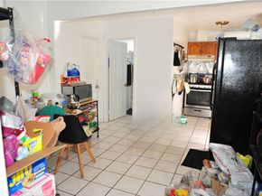 1416 Temple 2, Long Beach CA 90804