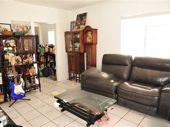 1416 Temple 2, Long Beach CA 90804