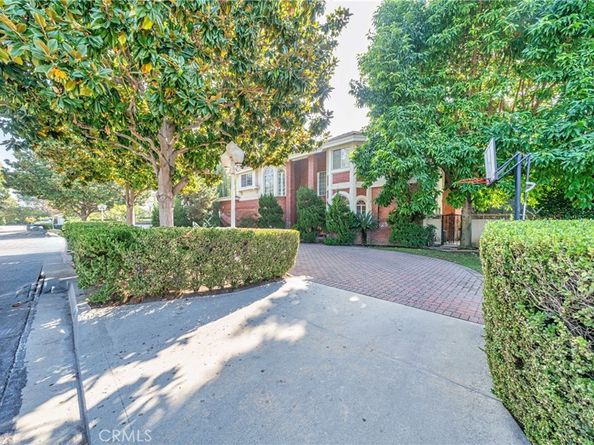 188 W Arthur Ave, Arcadia CA 91007