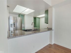 850 E Ocean 613, Long Beach CA 90802