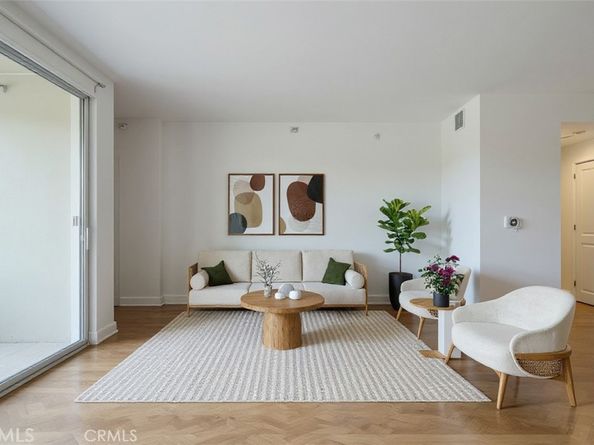 850 E Ocean 613, Long Beach CA 90802