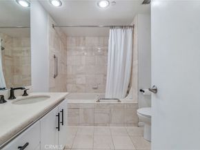 850 E Ocean 613, Long Beach CA 90802