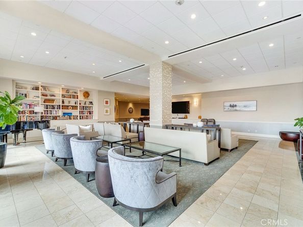 850 E Ocean 613, Long Beach CA 90802