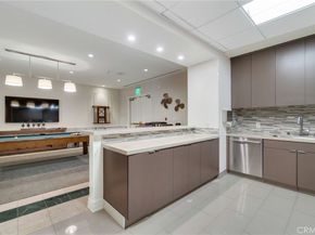 850 E Ocean 613, Long Beach CA 90802