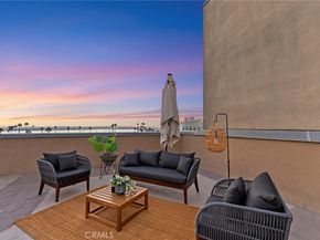 941 W Hawthorn 9, San Diego CA 92101