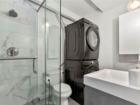 941 W Hawthorn 9, San Diego CA 92101