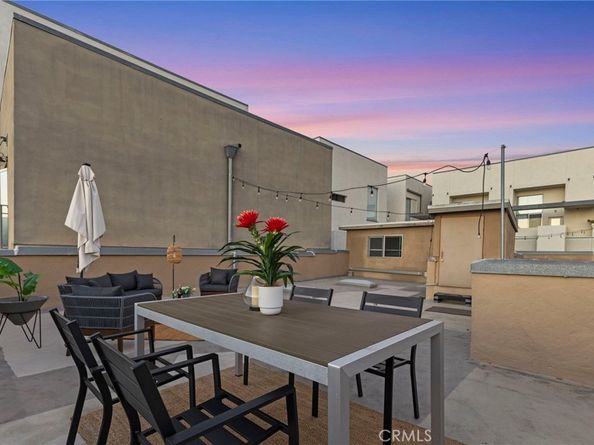 941 W Hawthorn 9, San Diego CA 92101