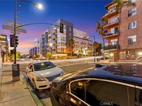 941 W Hawthorn 9, San Diego CA 92101