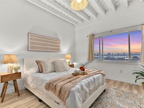 941 W Hawthorn 9, San Diego CA 92101