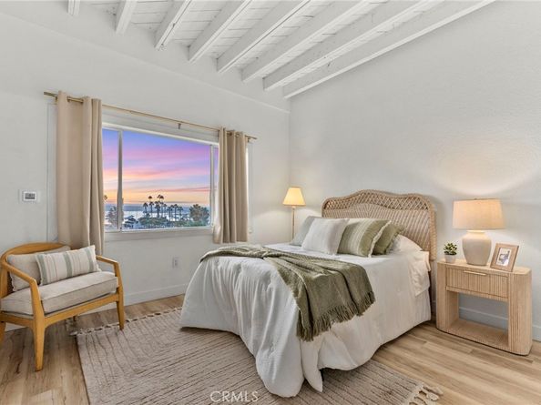 941 W Hawthorn 9, San Diego CA 92101