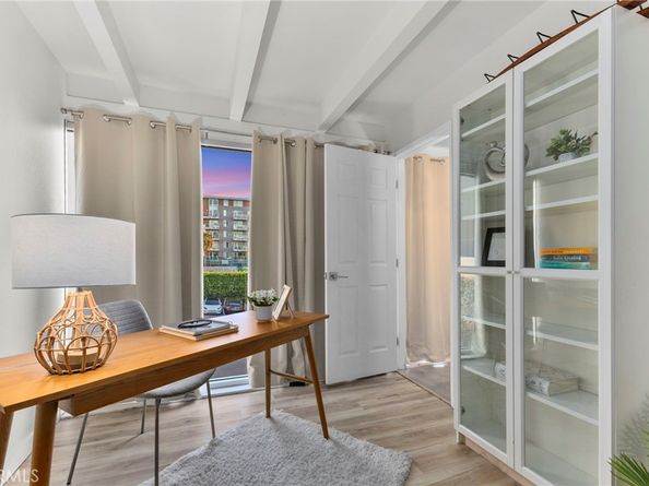 941 W Hawthorn 9, San Diego CA 92101