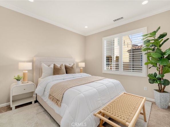 56 Strawberry, Irvine CA 92620