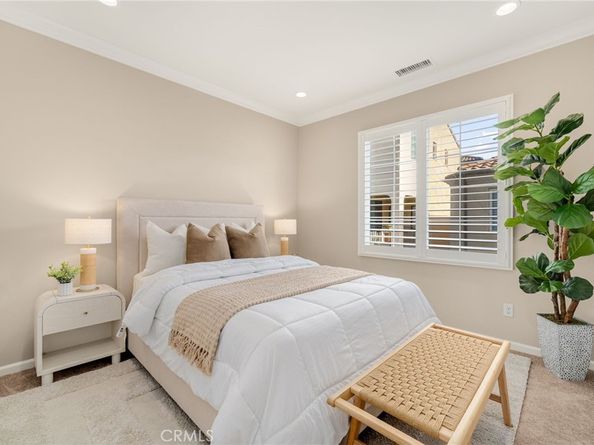 56 Strawberry, Irvine CA 92620