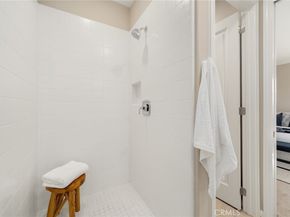 56 Strawberry, Irvine CA 92620