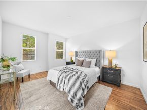 1016 Timberwood, Irvine CA 92620