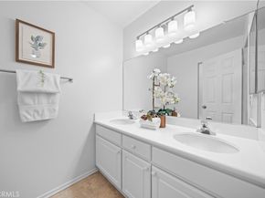 1016 Timberwood, Irvine CA 92620