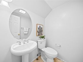 1016 Timberwood, Irvine CA 92620