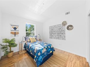 1016 Timberwood, Irvine CA 92620