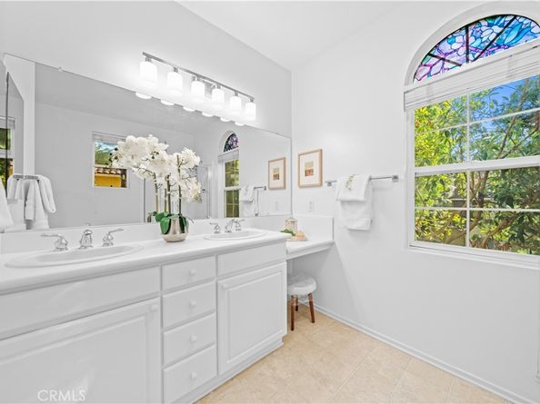 1016 Timberwood, Irvine CA 92620