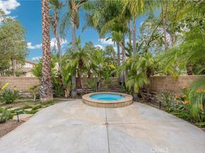 23 Vacaville, Irvine CA 92602